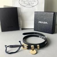 ราคา New Prada Saffiano Leather Bracelet ของแท้ (52060364139)