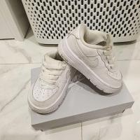 ราคา ส่งต่อ รองเท้าผ้าใบเด็ก Nike Air Force 1 (44201253532)