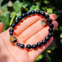 ราคา สร้อยข้อมือหยกดำ 8 มิล น้ำเต้าคู่ หยกพม่า หยกแท้ jadeite type a (28544510297)