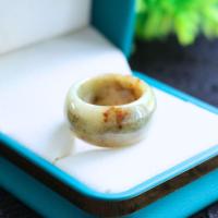 ราคา แหวนหยกทรงปลอกมีดเนื้อแก้วเหลืองน้ำผึ้งอมเทา ไซส์ 58 mm งานหยกพม่าแท้สีธรรมชาติ (51809297120)