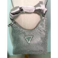 ราคา กระเป๋า Guess ของแท้ เพชร ไม่มีตำหนิ ใช้ครั้งเดียวค่ะ (41162554739)