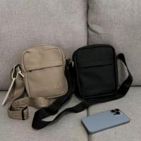 ราคา FOG ESSENTIALS Luxury Design กระเป๋าคาดเอวผู้ชายลายนูนโลโก้กระเป๋าคาดเอว Designer Bra (45208980022)