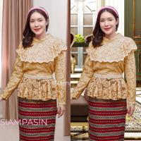 ราคา Siampasin เสื้อลูกไม้ ประยุกต์ อก 34-38, 38-40, 40-42 นิ้ว ชุดไทยแขนยาว สีทอง มีระบายลูกไม้รอบอก วนิดา Blouse (21761686474)