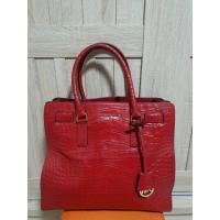 ราคา กระเป๋า MK แบรนด์แท้ หนังแท้ รุ่นลิมิเต็ดปั๊มลายจระเข้ รุ่น Dillon croc Embossed เจ้าของขายเอง 900 บาท (23248772575)