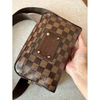 ราคา LV Damier Bumbag Brooklyn 2010 (28080367499)
