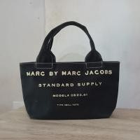 ราคา กระเป๋า Marc by Marc Jacobs small tote (48257830586)