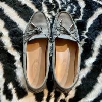 ราคา Tod's - Boat Loafers มือสอง (46053315155)
