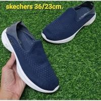 ราคา skechers แท้ มือสอง 36 (18292998966)
