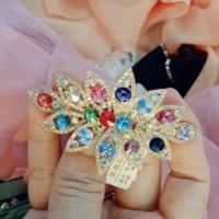 ราคา SWAROVSKI กิ๊บติดผมสปริงคริสตัลสวารอฟสกี้ (42330886823)