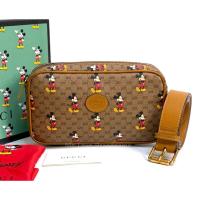 ราคา Gucci x Disney Brown GG Supreme Canvas and Leather Mickey Mouse Belt Bag (รับประกันสินค้าแท้) (21992831165)