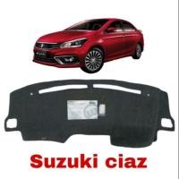 ราคา พรมปูคอนโซลหน้ารถยนต์Suzuki Ciaz (48559085646)