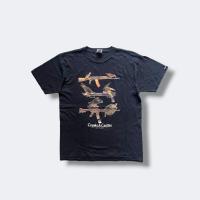 ราคา Crooks & Castles รุ่น Let Us Prey (Made In Mexico) ลิขสิทธิ์แท้ สีดำ ลายกราฟิกอาวุธปืนและนก ไซส์ M (49209872521)