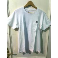 ราคา เสื้อยืด Uniqlo Kaws Peanuts ไซส์ S Original (3053873345)