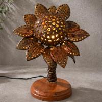 ราคา โคมไฟกะลามะพร้าว ต้นทานตะวัน 1 ลูก งานแฮนด์เมด Coconut lamp ของขวัญตกแต่งบ้าน (42475034727)
