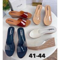 ราคา รองเท้าไซส์ใหญ่ 41-45 เตารีดส้นตึก สวมหน้าใสสูง3นิ้ว (22408388734)