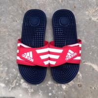 ราคา รองเท้าแตะ​ Adidas ของแท้​ มือสอง​ (11508285665)