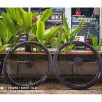 ราคา ล้อ​เสือหมอบ​คาร์บอน​ยี่ห้อ​visp รุ่น basic พร้อมลูกปืน ceramic takino ขอบล้อ 50 มม. ปี 2020 (5835024814)