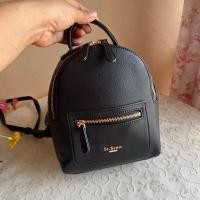 ราคา St.scott London แท้ เป้มินิ สภาพดีสวยมาก ซับในสะอาดมีร่องรอยใช้งานเล็กน้อย สายยาวถอดได้ ขนาด 6.5x2.5x8 นิ้ว 650 บาท (28632250841)
