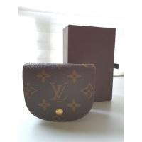 ราคา Used LV Coin pouch monogram (17940019490)