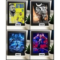 ราคา โปสเตอร์ตั้งโต๊ะเคลือบกระจกแบบกรอบ Neymar - TGQT (47659318025)