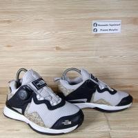 ราคา รองเท้ามือสอง THE NORTH FACE 38/24 cm. (GORE-TEX กันน้ำ) (26454396023)