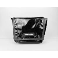 ราคา กระเป๋าFREITAGของแท้ รุ่น F11 LASSIE B&W (28203059902)