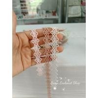 ราคา ลูกไม้ลายดอก ลูกไม้ตกแต่ง งานฝีมือทั่วไป ขนาดดอก 1.5 เซนติเมตร (22540318201)