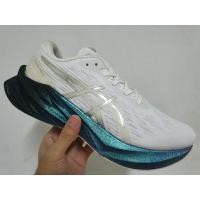 ราคา Asics Novablast 3 (9.5us) มือสอง แท้ (18390242147)