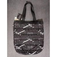 ราคา กระเป๋า Uniqlo x Star Wars Padded Tote Bag มือหนึ่ง (24375860982)