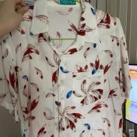 ราคา เสื้อฮาวาย ลายปีกนกสีขาว (7543376281)
