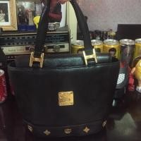 ราคา MCM เยอรมัน หนังสีดำ‼️แท้ (3532326562)