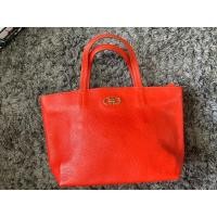 ราคา ferragamo shopping bag สภาพสวย (25653599346)
