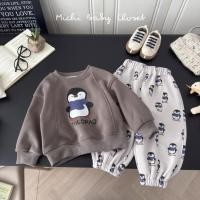 ราคา มิจิ เบบี้| ชุดขนแกะผ้าฝ้ายเครื่องบินทิ้งระเบิดเพนกวินที่มีลายซี่โครงที่แข็งแกร่งซุปเปอร์อบอุ่นชุดขนแกะฤดูหนาวสําหรับทารก (41681436137)