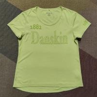 ราคา เสื้อกีฬา Danskin size M รอบอก 34.5" มือสอง มีคราบด้านหลังตามรูป (55753326960)