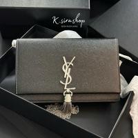 ราคา [ส่งฟรี] New Ysl Kate Wallet on Chain 7” (29067726888)