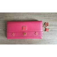 ราคา MCMกระเป๋าตัง ใบยาว 3 พับ หนังแท้ สีชมพูเข้ม (23139247282)
