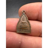 ราคา เหรียญ พระพุทธไตรรัตนนายก (หลวงพ่อโต) วัดกัลยาณมิตร กทม ปี 2 500 เนื้อทองแดงกระหลั่ยทอง (27111787698)