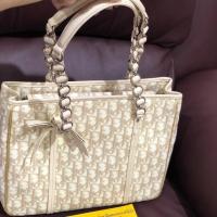 ราคา Dior แท้% มือสอง ขายเท 4500 บาท (2837125350)