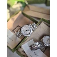 ราคา Gucci Dive Quartz White Dial Silver Steel (28774963980)