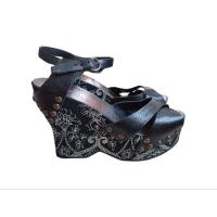 ราคา Miu Miu รองเท้าส้นตึก ของแท้% (26709777304)