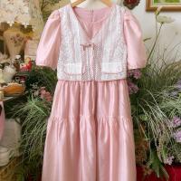 ราคา เดรสสีชมพูน่ารักพร้อมเสื้อกั๊กถักโครเชต์ (47504065909)