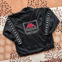 ราคา KAPPA Tapped - Windbreaker Big Logo (สีดํา) (55606587646)