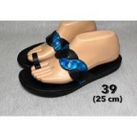 ราคา fitflop มือสองของแท้ (20471573473)