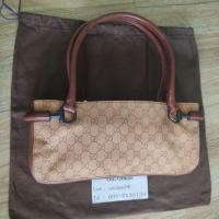 ราคา Gucci Jacquard Baguette Shoulder Bag ของแท้ มือสอง (15926266238)