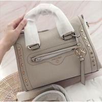 ราคา Michael kors Carine studded Pebble Leather satchel (17313730605)