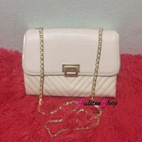 ราคา Charles&Keith Push Lock City Bag (69025175)