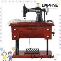 ราคา DAPHNE Retro Sewing Music Box, 12.08.016.0 ซม. จักรเย็บผ้าขนาดเล็ก|สไตล์จักรเย็บผ้า กล่องดนตรีลาน, กล่องดนตรีไม้คลาสสิกย้อนยุคสําหรับตกแต่งโต๊ะ (48152802978)