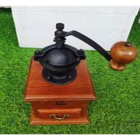 ราคา เครื่องบดกาแฟมือหมุน Kalita Classic Coffee Mill by Kalita ดีไซน์คลาสสิก มือสองนำเข้าจากญี่ปุ่น (24250265203)