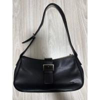 ราคา กระเป๋ามือสอง หนังแท้สีดำ Andre Valentino (40627908909)