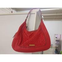 ราคา กระเป๋าถือ/สะพายไหล่ Nine West วินเทจ สีแดง (ลายสาน) ✨ กระเป๋าดีไซน์สวยโดดเด่น สีแดงสด ตัดขลิบสีดำ เพิ่มความหรู (52109981331)